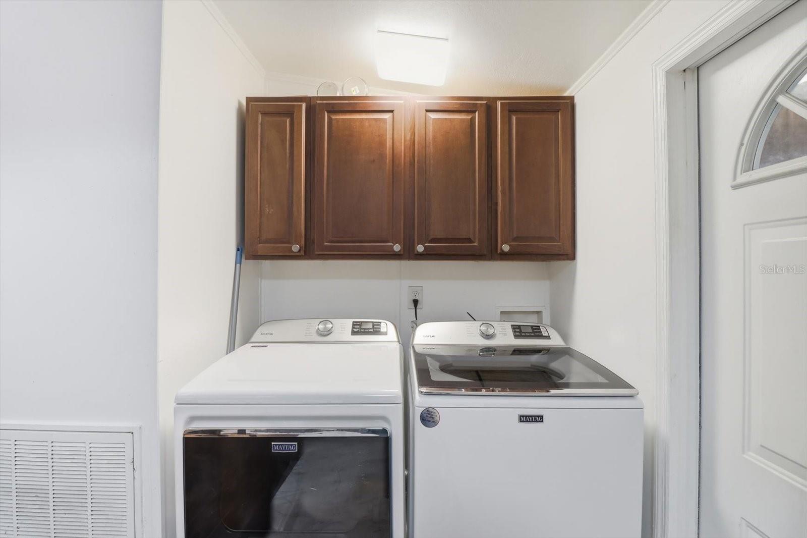 BELLEVIEW HILLS ESTATE - Residential