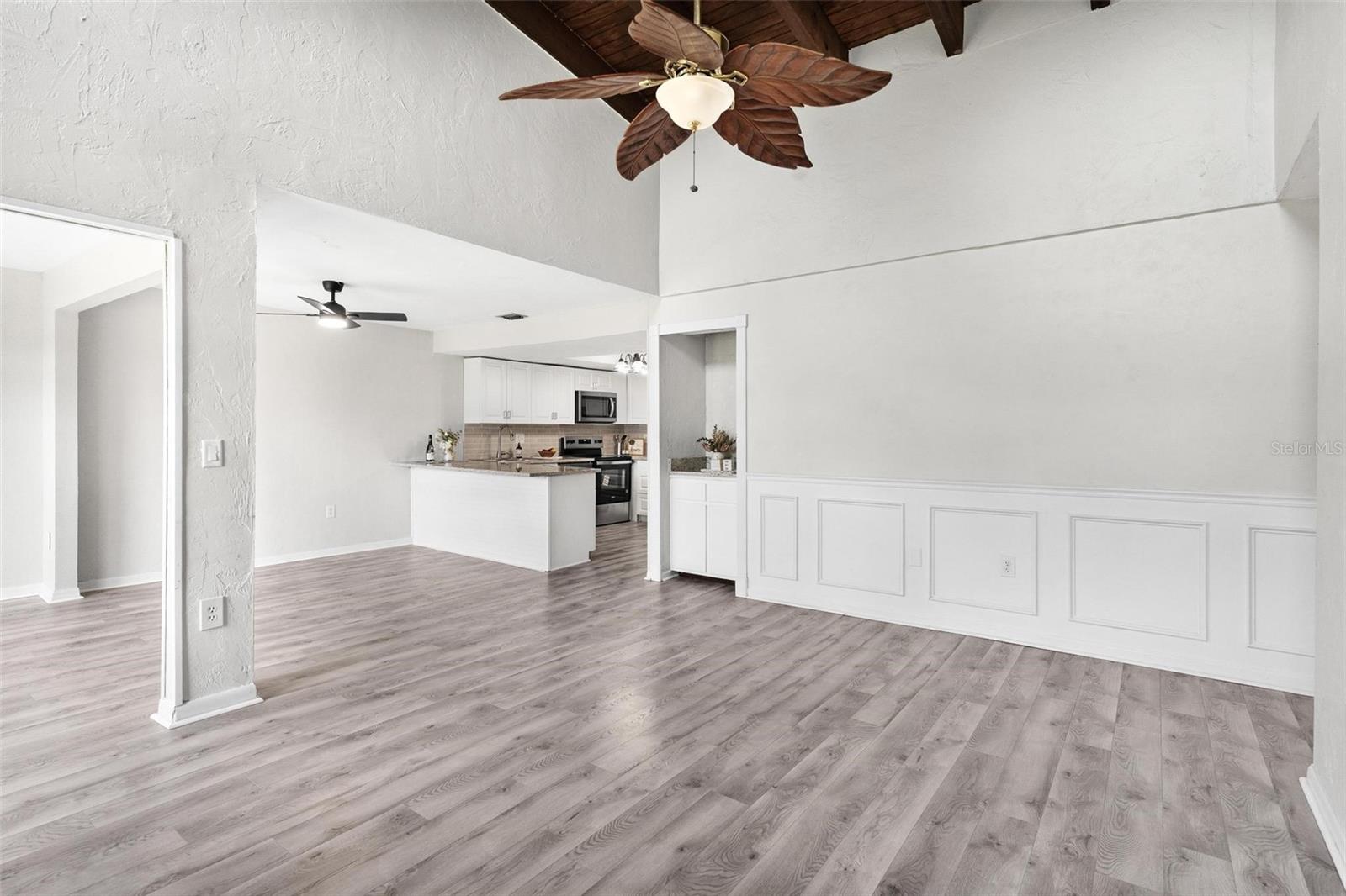 SANDALWOOD CONDO - Residential