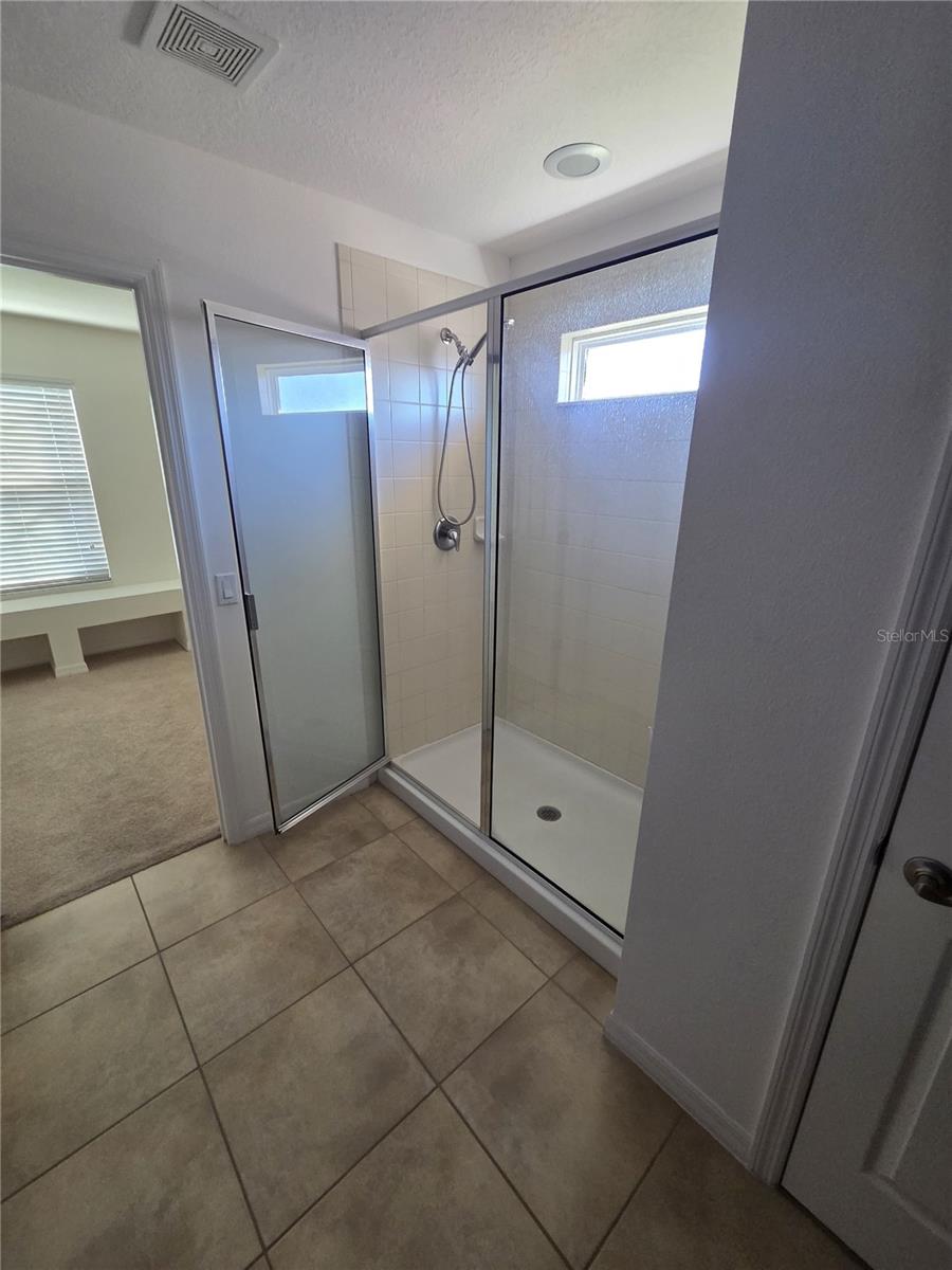 WATERVIEW PH 1B - Residential Lease