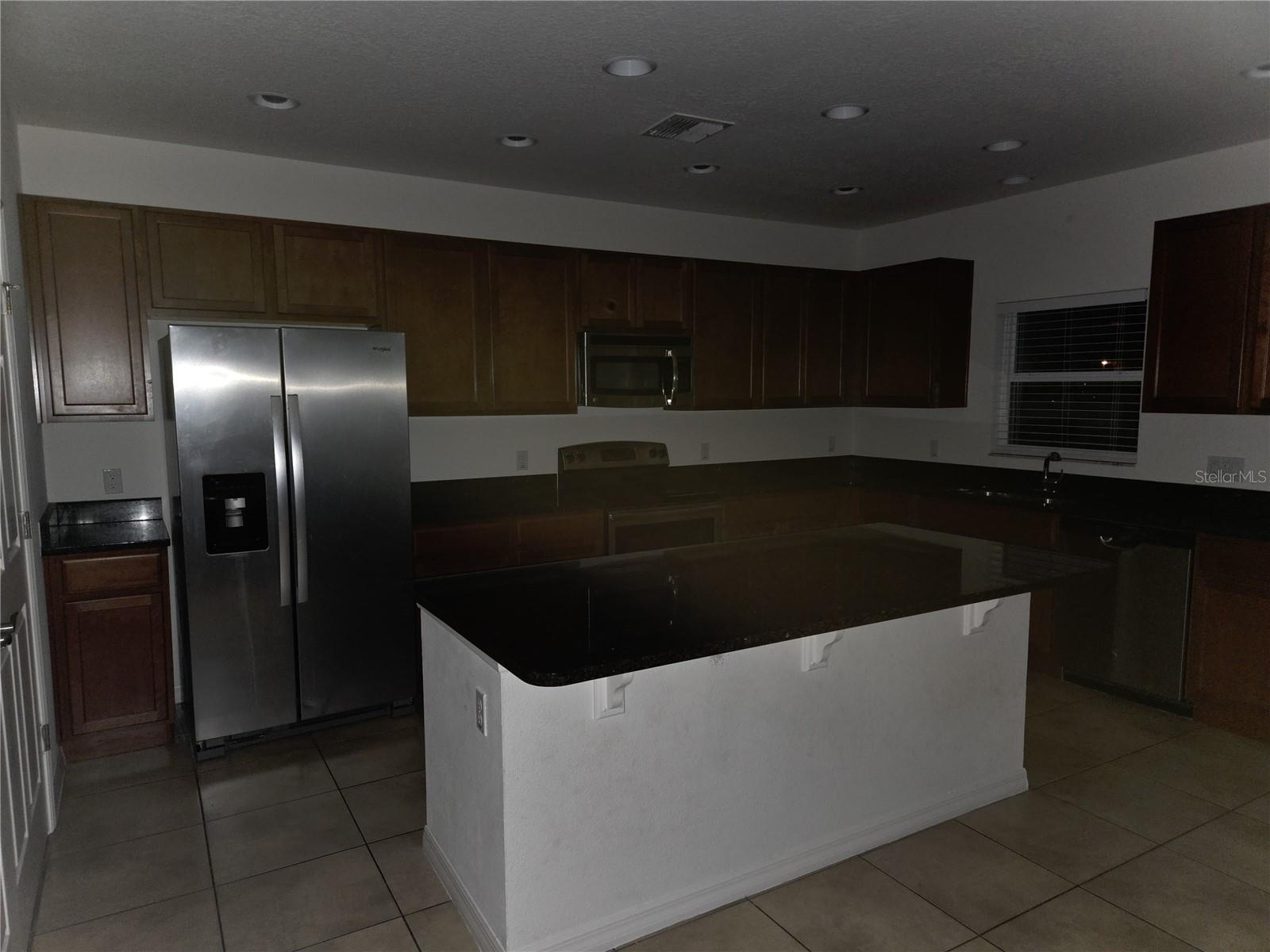 WATERVIEW PH 1B - Residential Lease