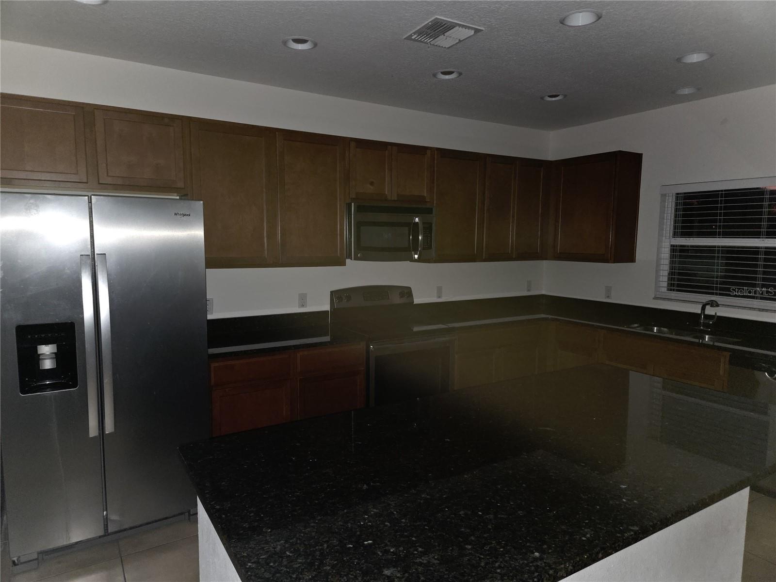 WATERVIEW PH 1B - Residential Lease