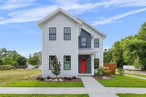 Photo of 716 SW 131 Street, Newberry, FL 32669 (MLS # GC525307)