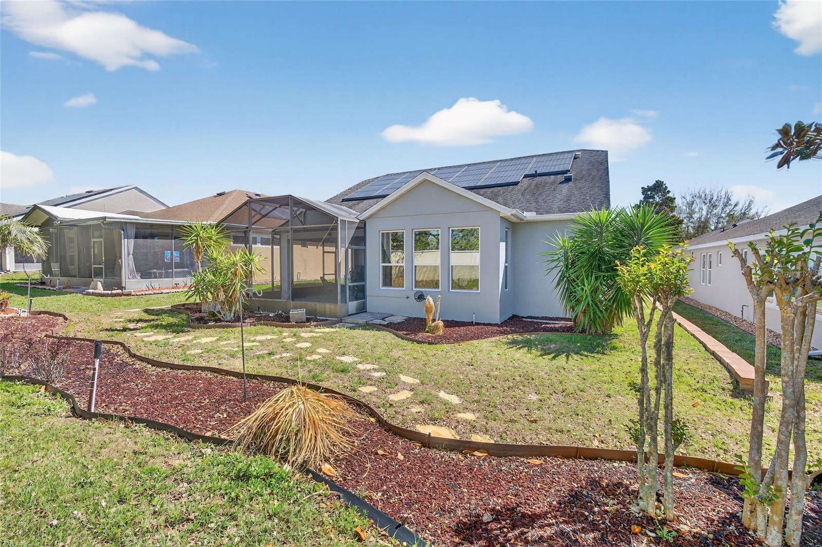CASCADES/GROVELAND PH 2 - Residential