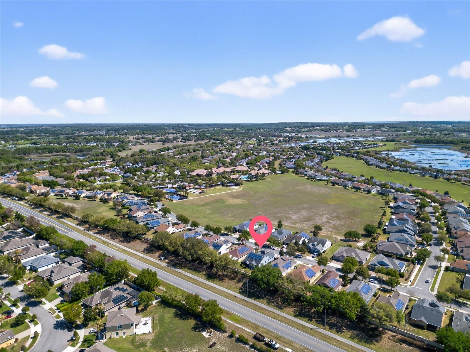 CASCADES/GROVELAND PH 2 - Residential