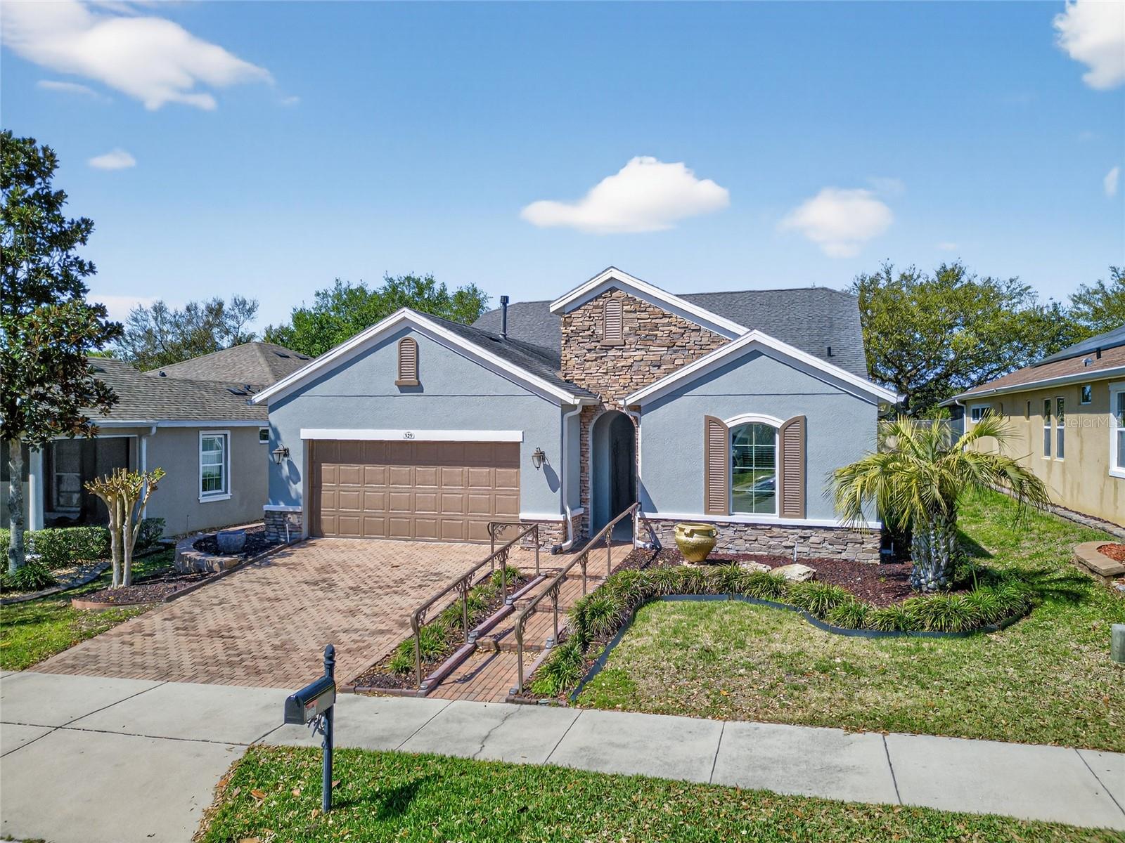 329 SILVER MAPLE ROAD