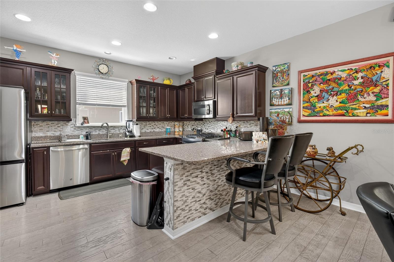 CASCADES/GROVELAND PH 2 - Residential