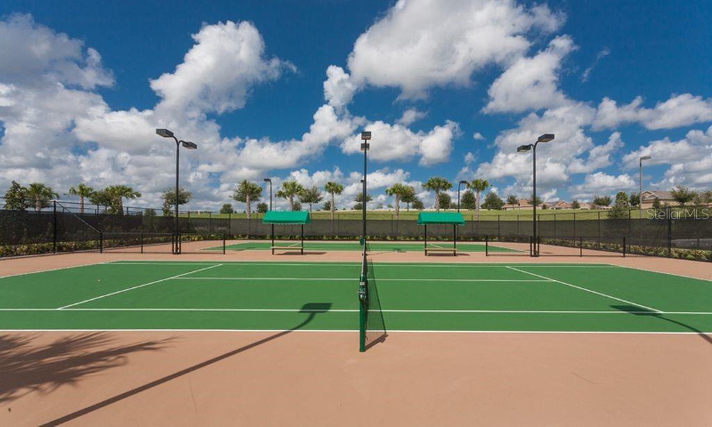 CASCADES/GROVELAND PH 2 - Residential