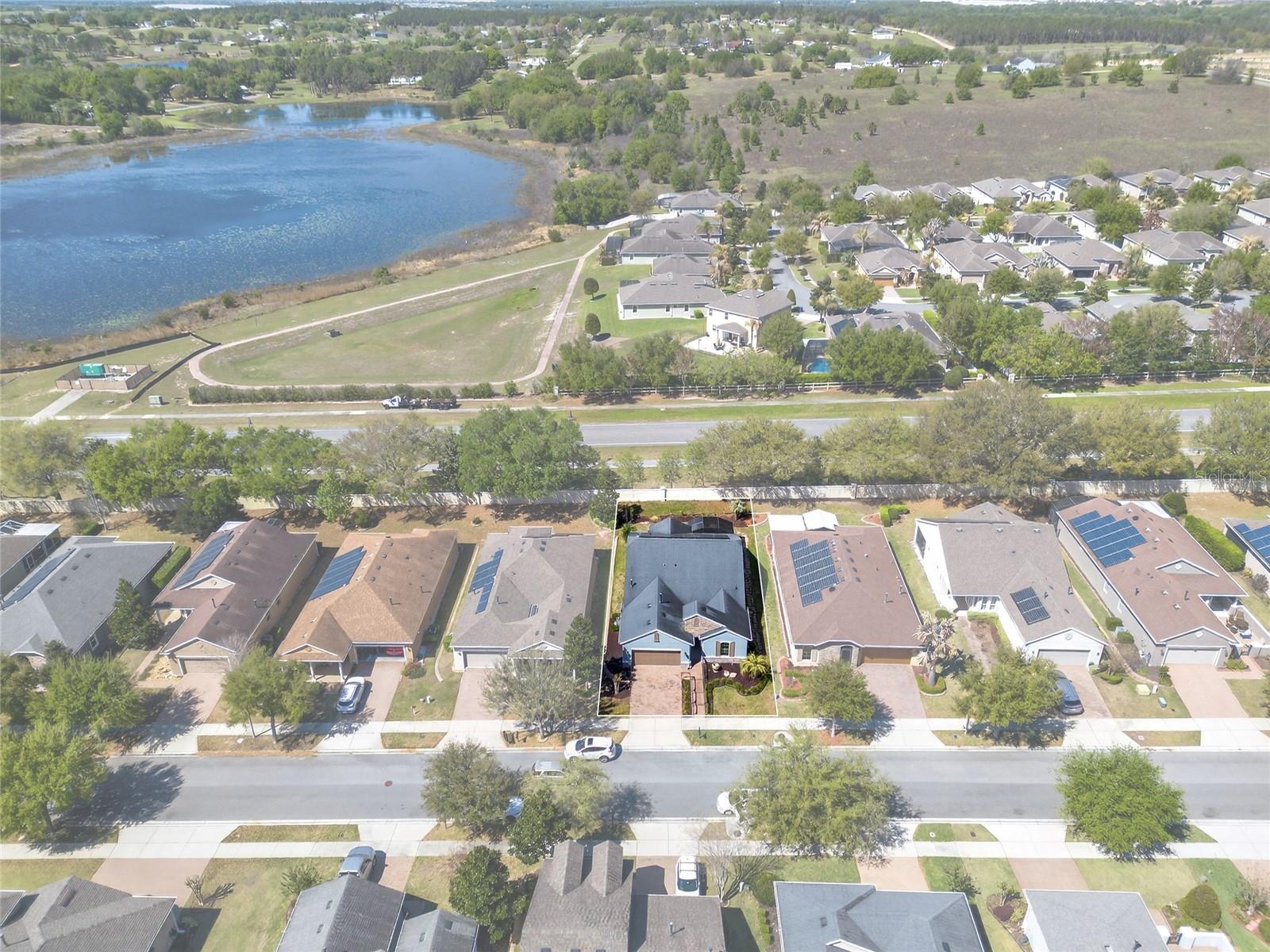 CASCADES/GROVELAND PH 2 - Residential