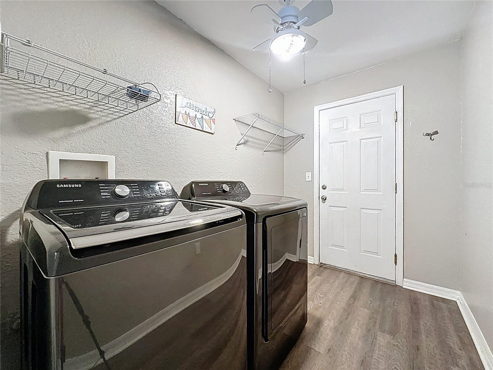 SHERMAN HILLS SEC 1 - Residential