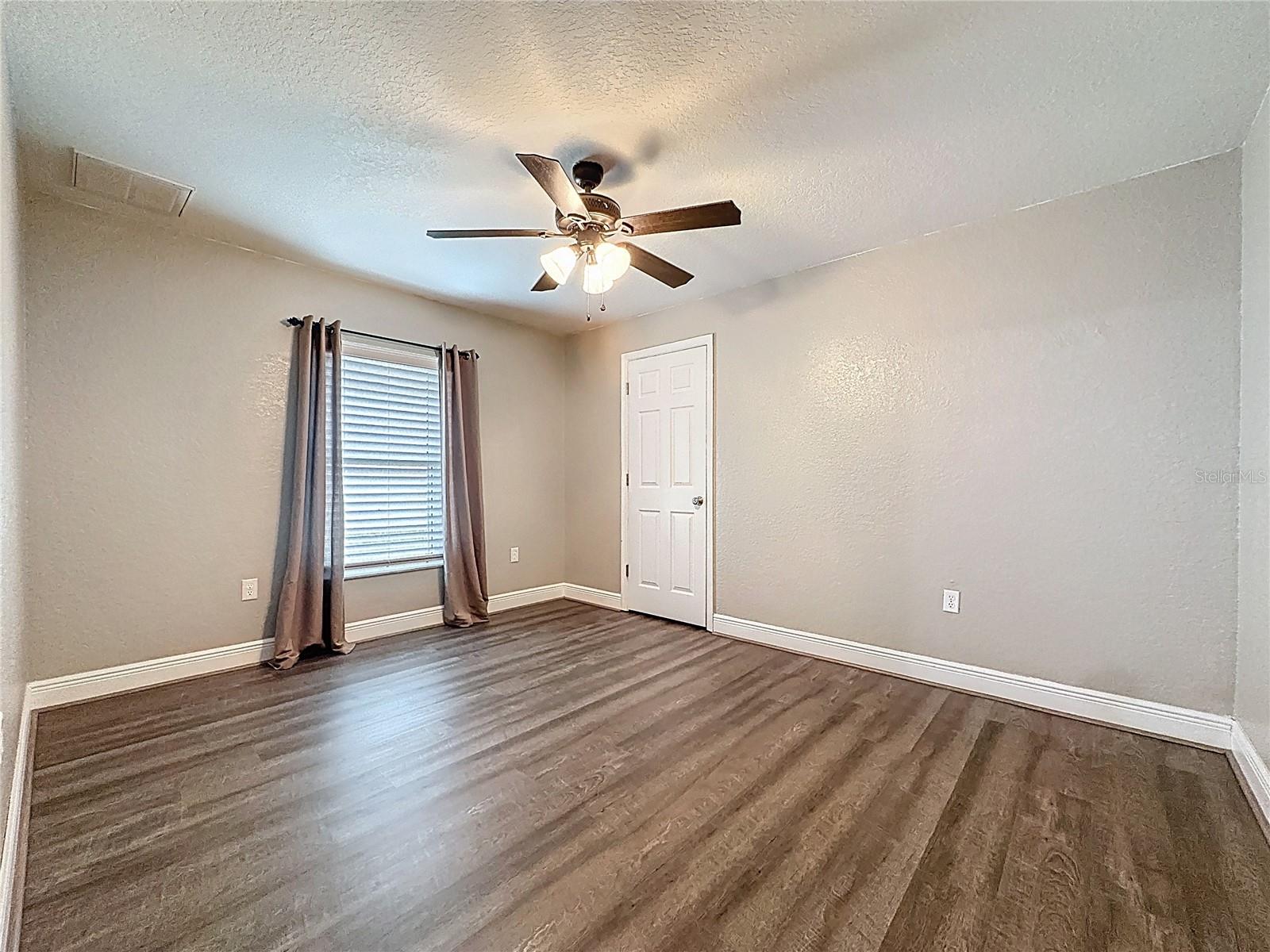 SHERMAN HILLS SEC 1 - Residential