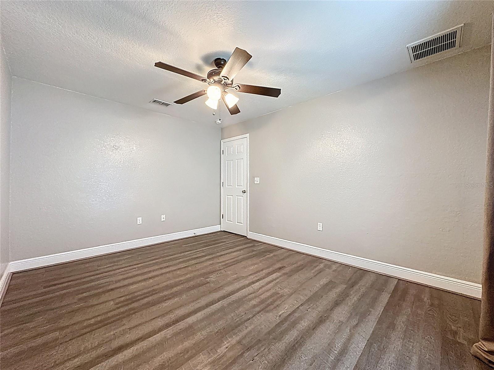 SHERMAN HILLS SEC 1 - Residential