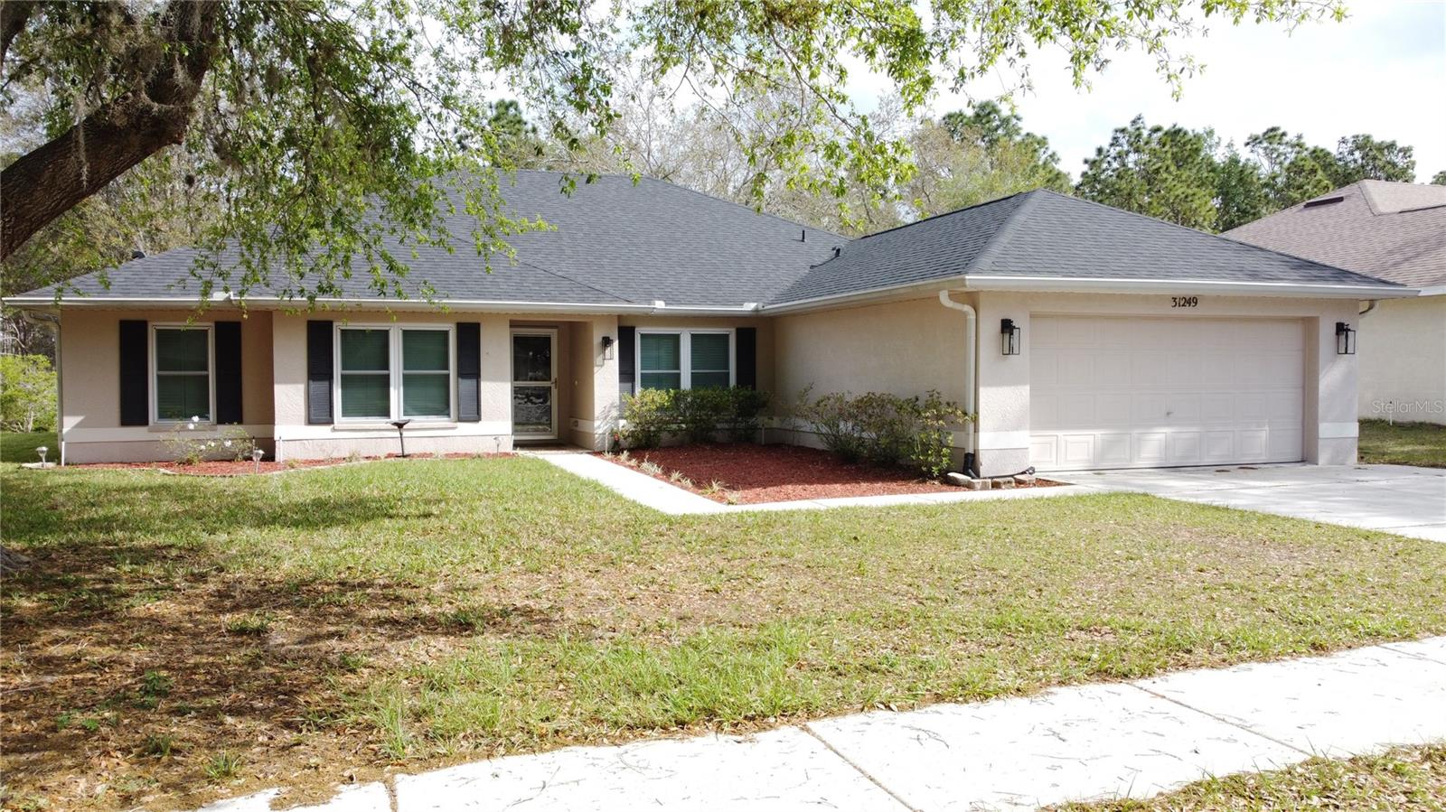 SHERMAN HILLS SEC 1 - Residential