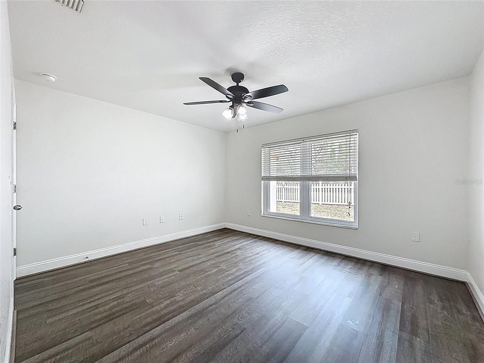 SHERMAN HILLS SEC 1 - Residential