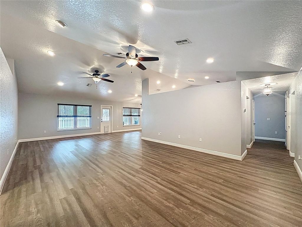 Photo of 31249 Satinleaf Run, Brooksville, FL 34602 (MLS # S5146898)