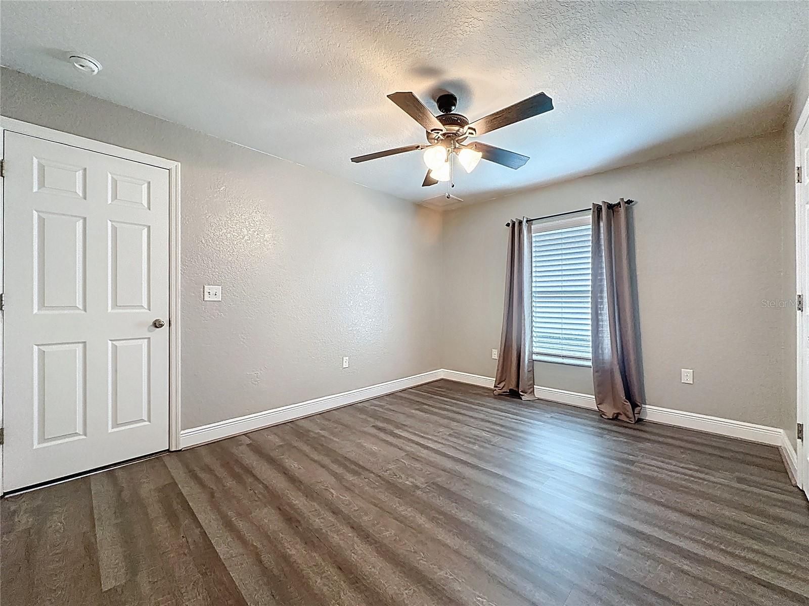 SHERMAN HILLS SEC 1 - Residential