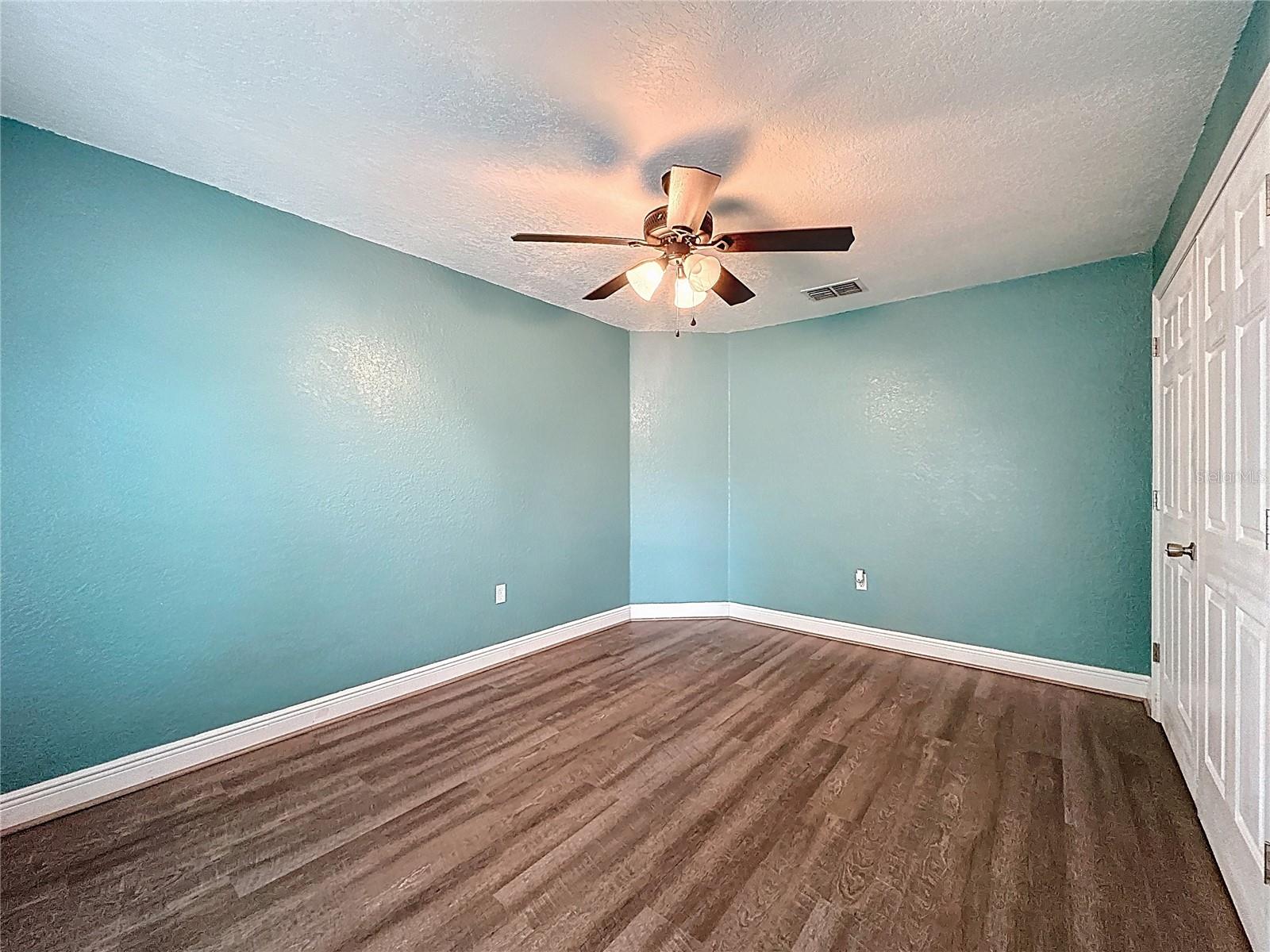 SHERMAN HILLS SEC 1 - Residential