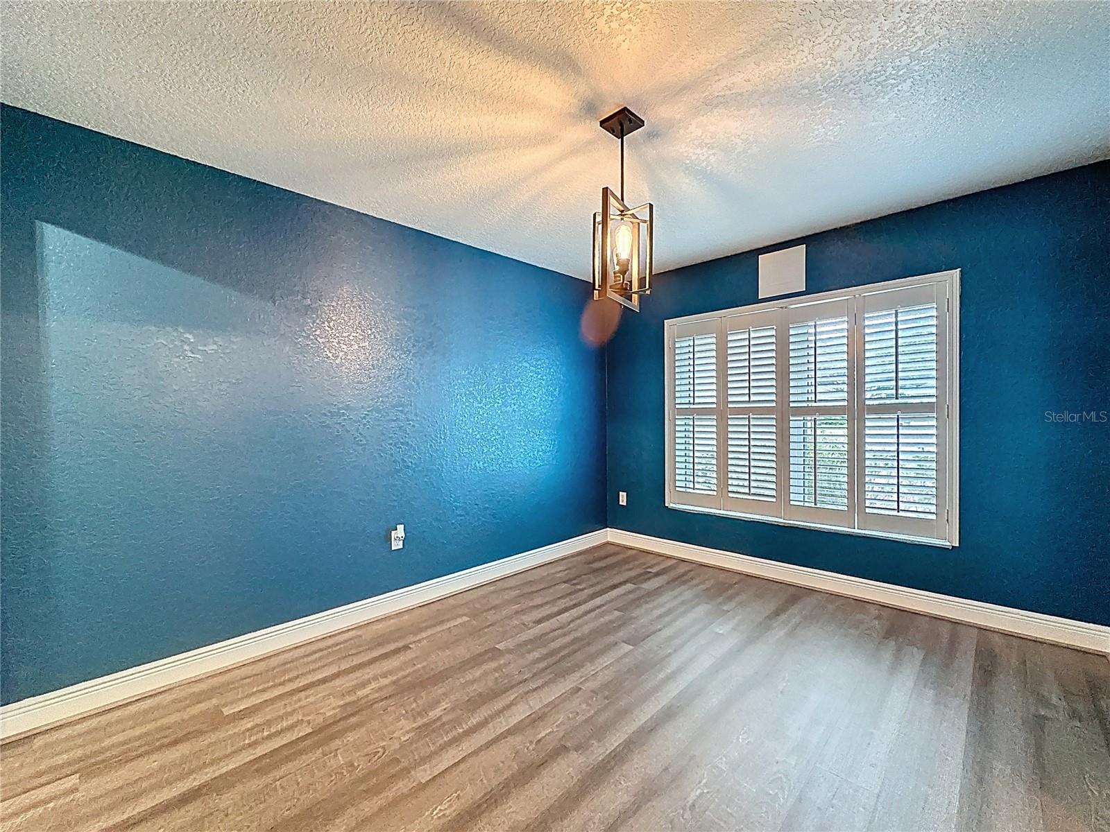 SHERMAN HILLS SEC 1 - Residential