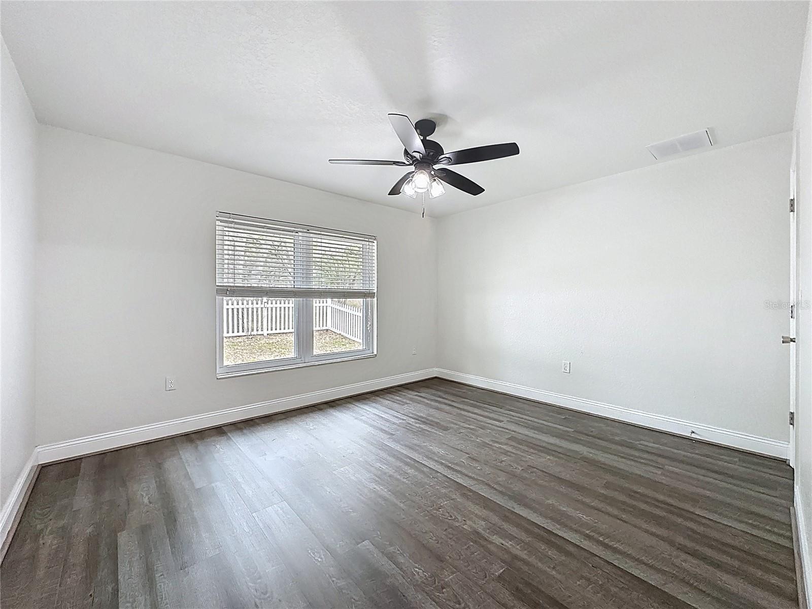 SHERMAN HILLS SEC 1 - Residential