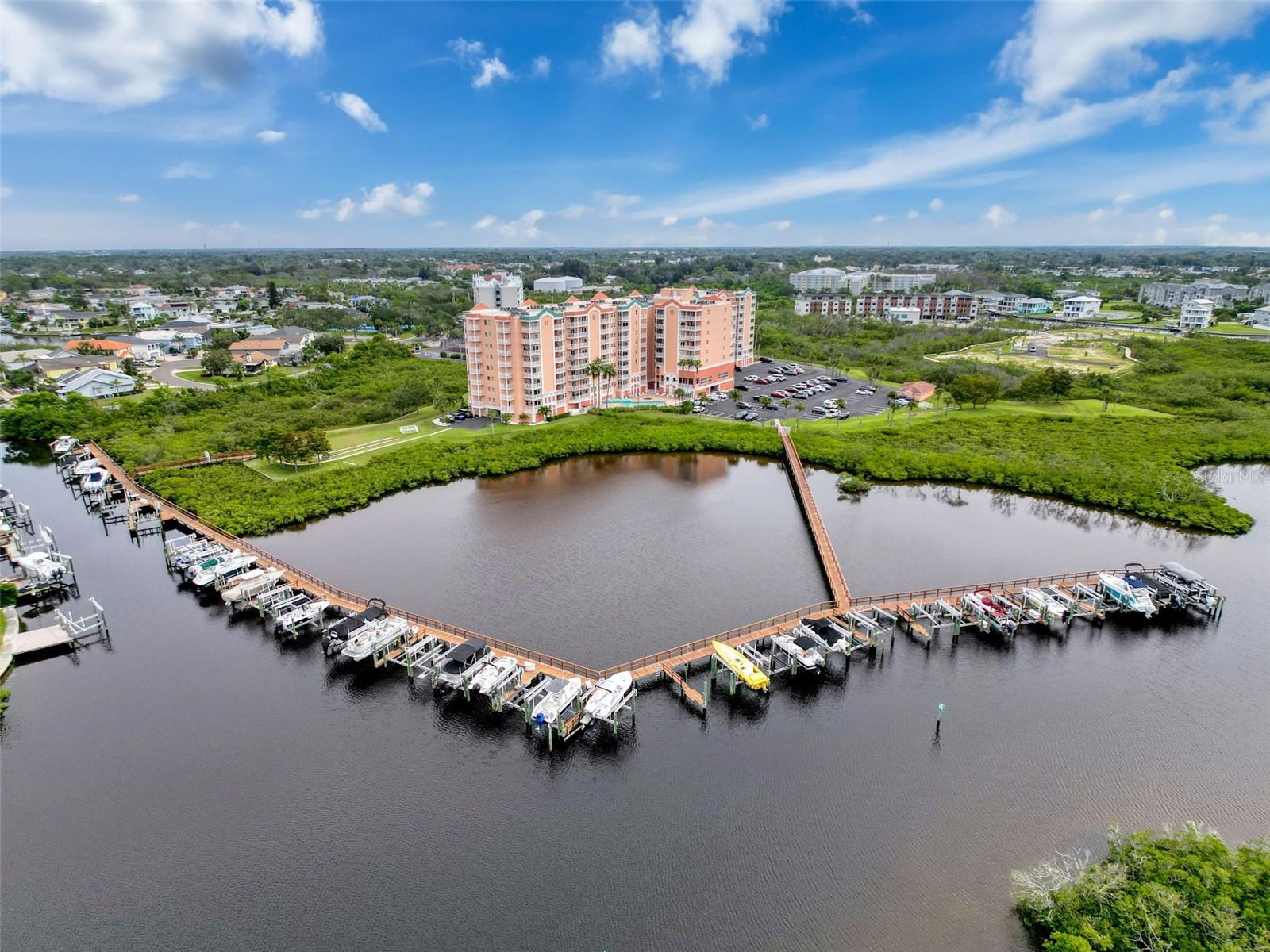 SEAVIEW PLACE/GULF LNDGS - Residential