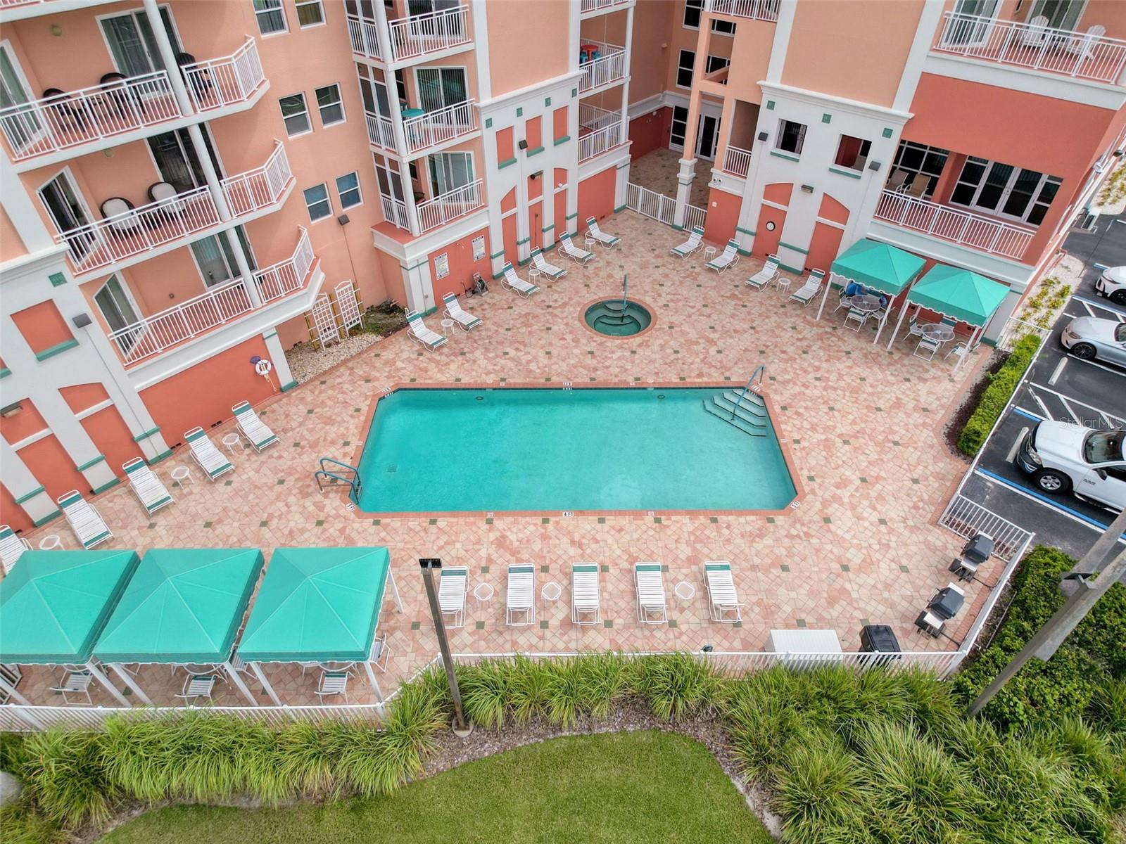 SEAVIEW PLACE/GULF LNDGS - Residential