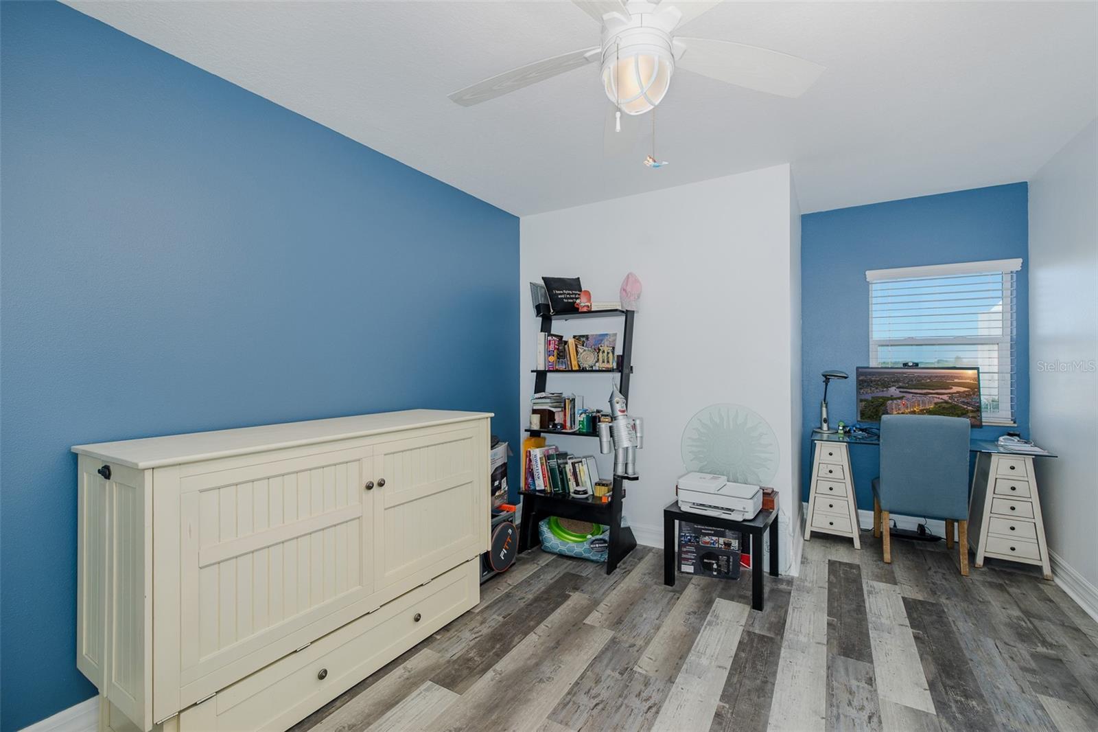 SEAVIEW PLACE/GULF LNDGS - Residential