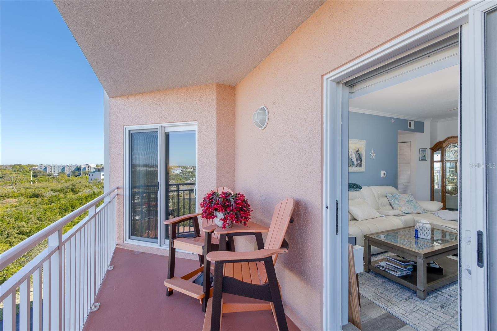 SEAVIEW PLACE/GULF LNDGS - Residential