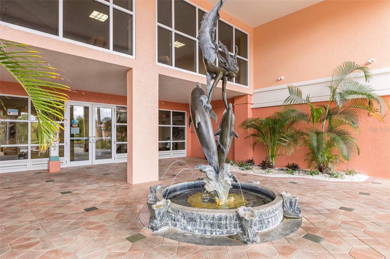 SEAVIEW PLACE/GULF LNDGS - Residential