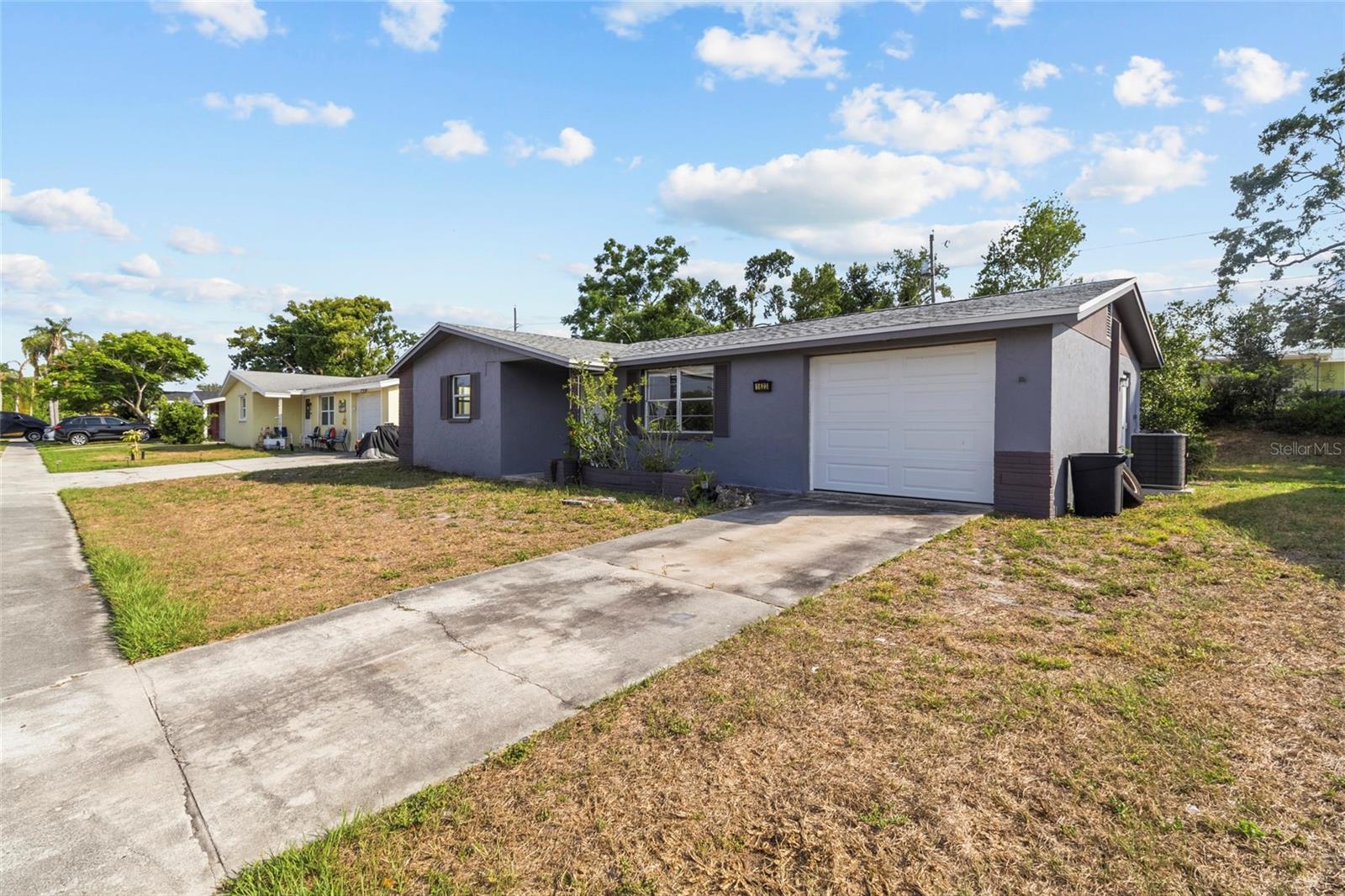 1623 PLUM TREE ROAD