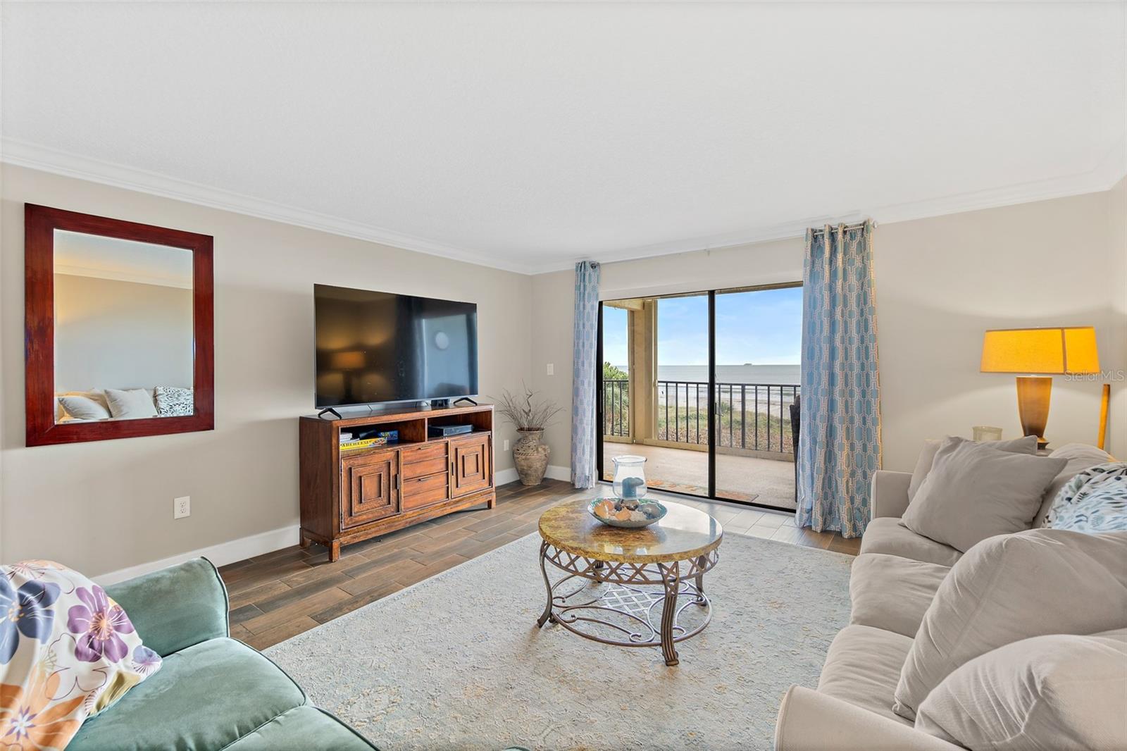 AVON BY SEA - Residential