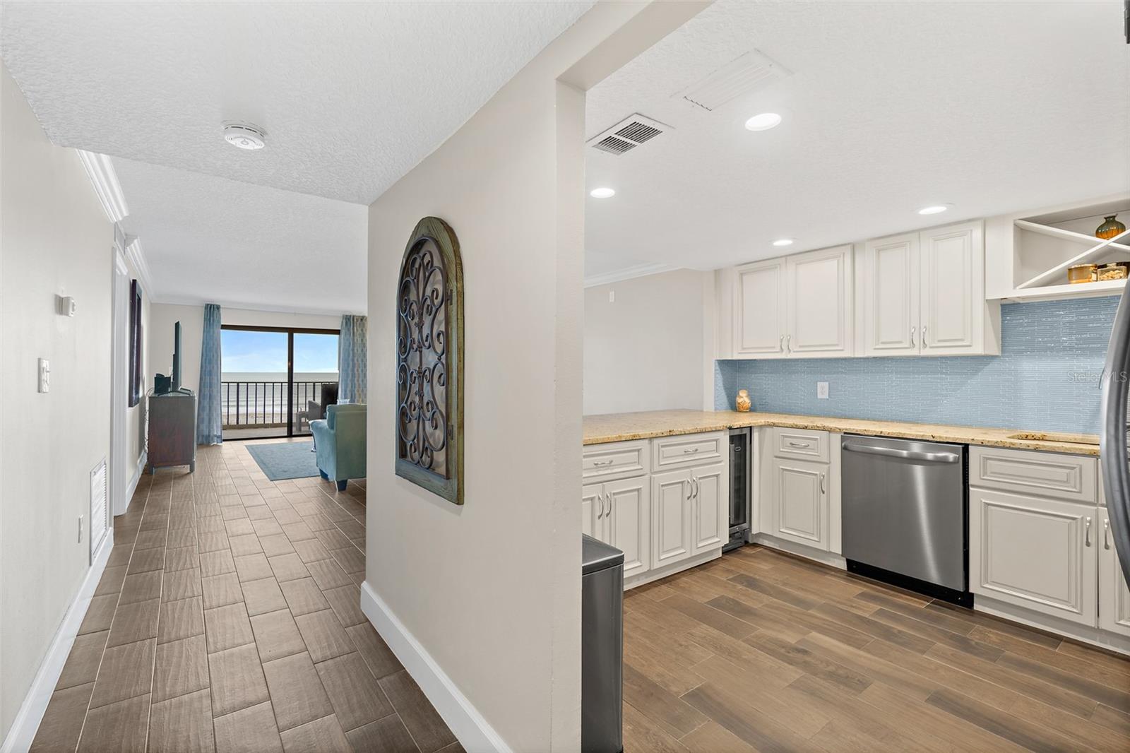 AVON BY SEA - Residential