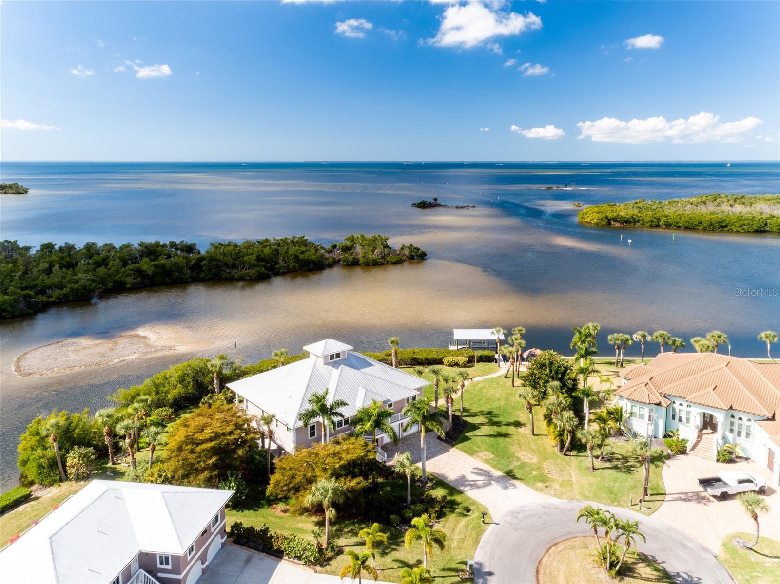 PIRATE HARBOR 01 - Residential