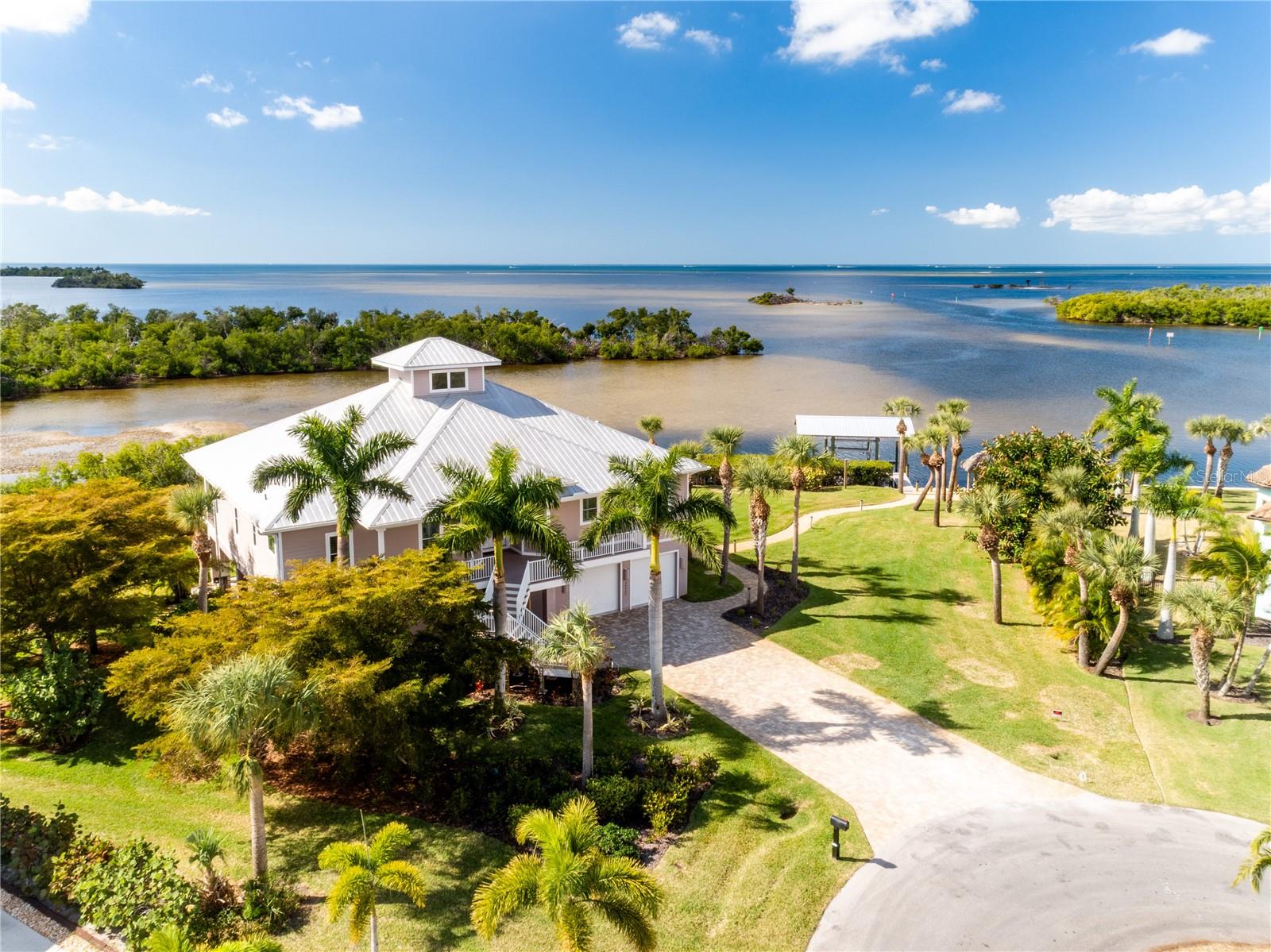 PIRATE HARBOR 01 - Residential