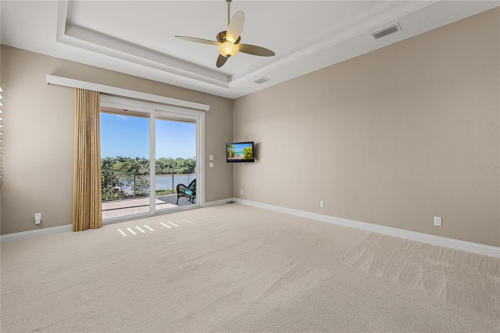 PIRATE HARBOR 01 - Residential