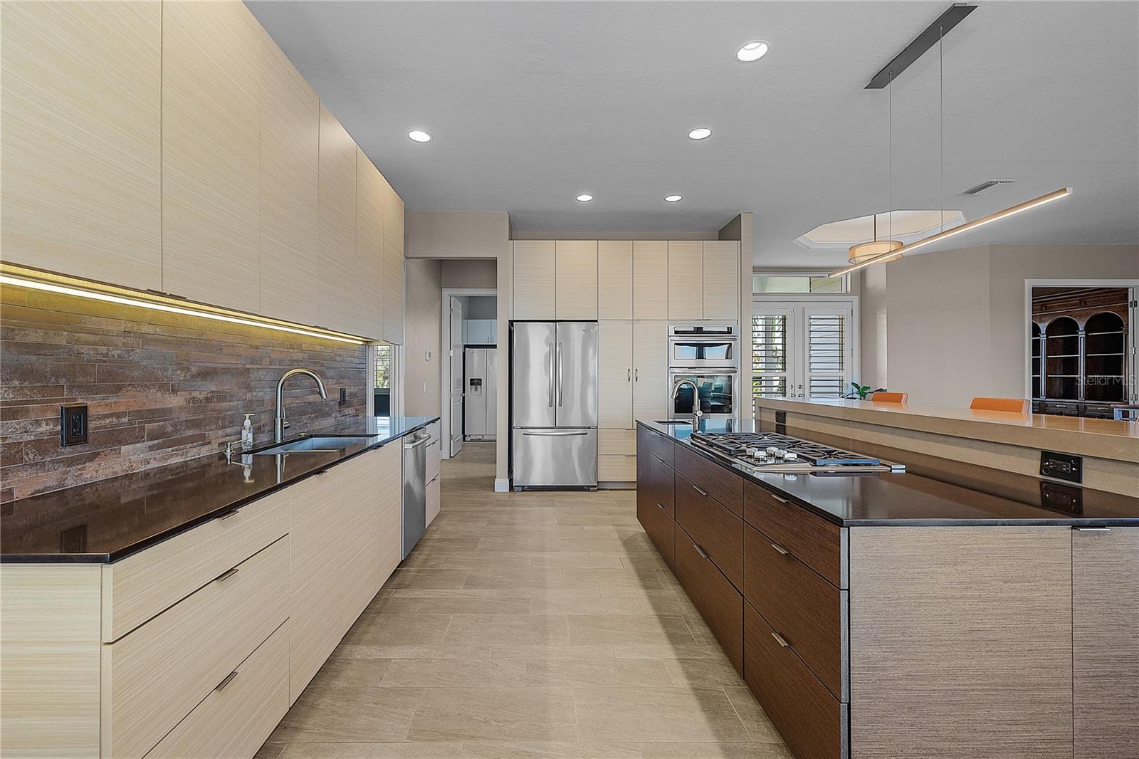 PIRATE HARBOR 01 - Residential