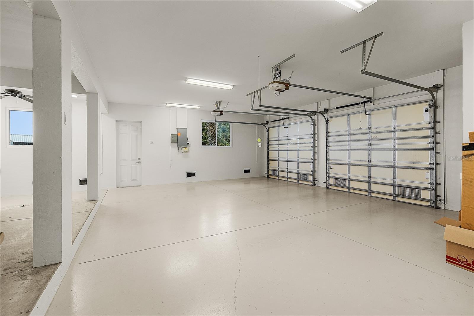 PIRATE HARBOR 01 - Residential