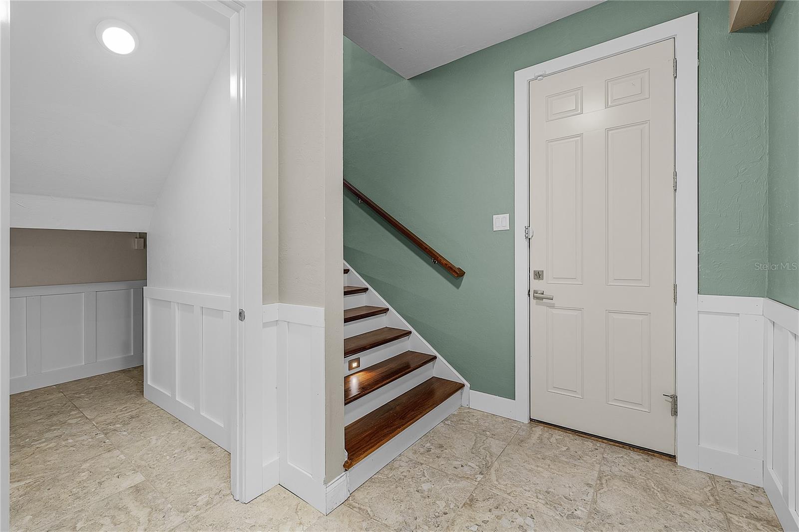 PIRATE HARBOR 01 - Residential