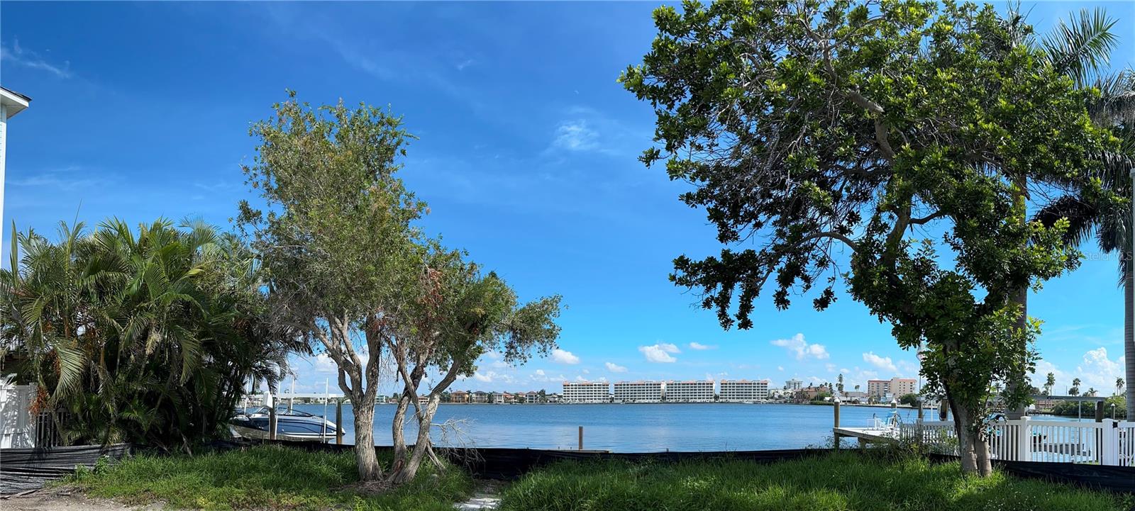 SCHUCKERT PLACE - Land