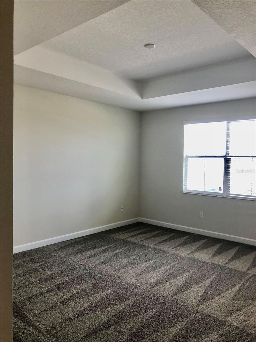 2918 THEME STREET