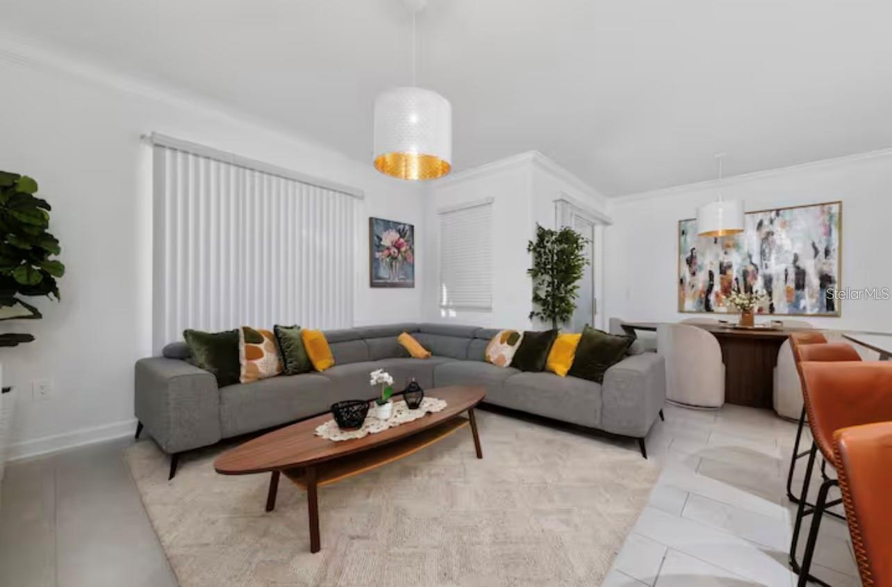 2461 READING TRAIL