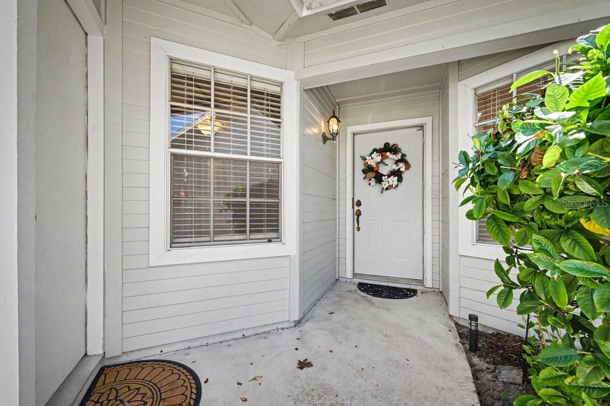 4574 WANDERING OAKS COURT
