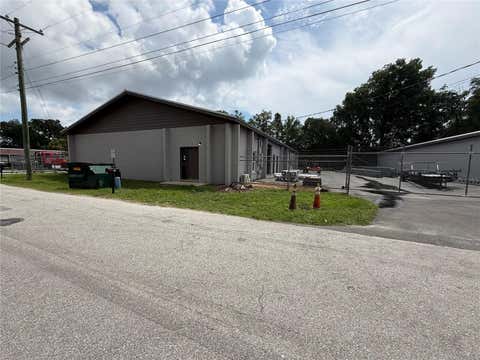 Photo of 1623 NE 32nd Avenue, Ocala, FL 34470 (MLS # OM727378)