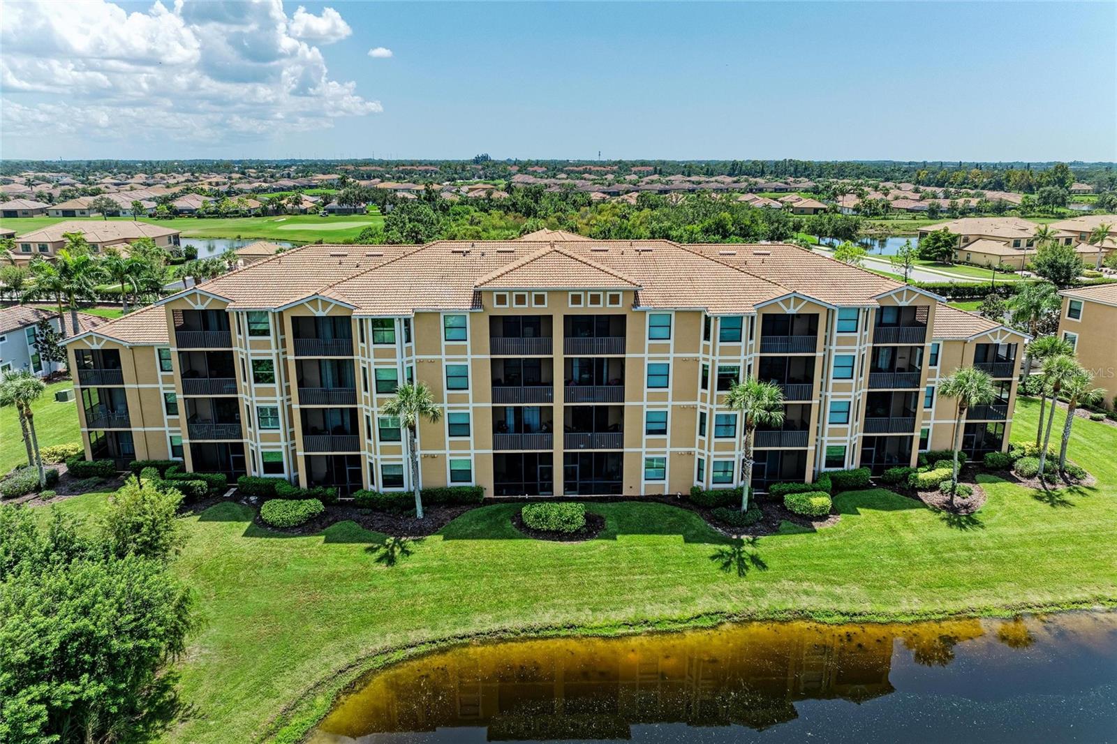 RIVER STRAND - Residential