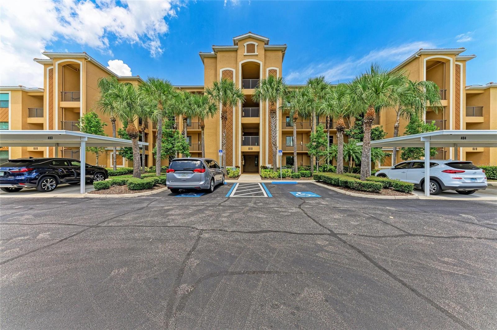 RIVER STRAND - Residential