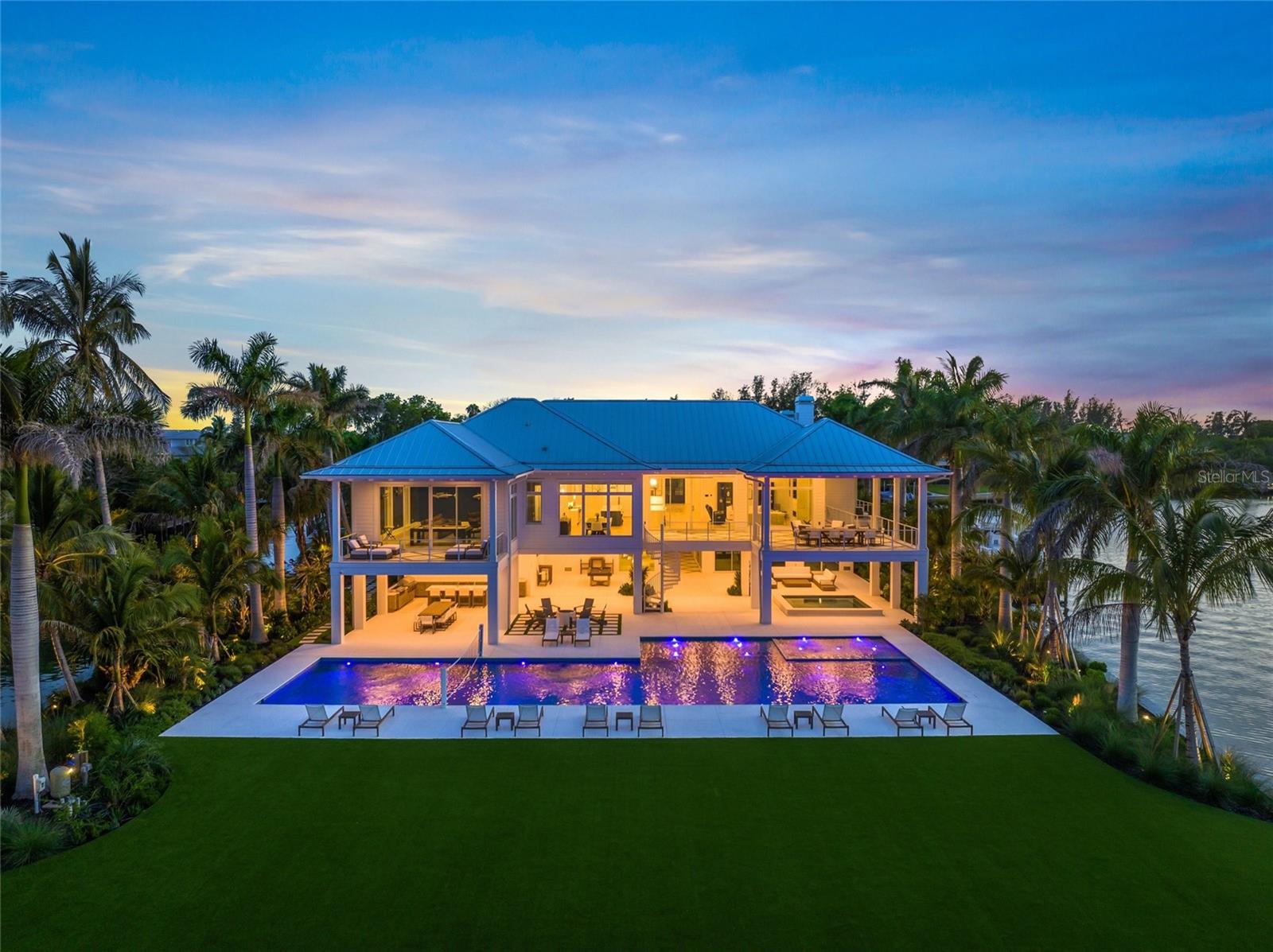 SLEEPY LAGOON PARK - Residential