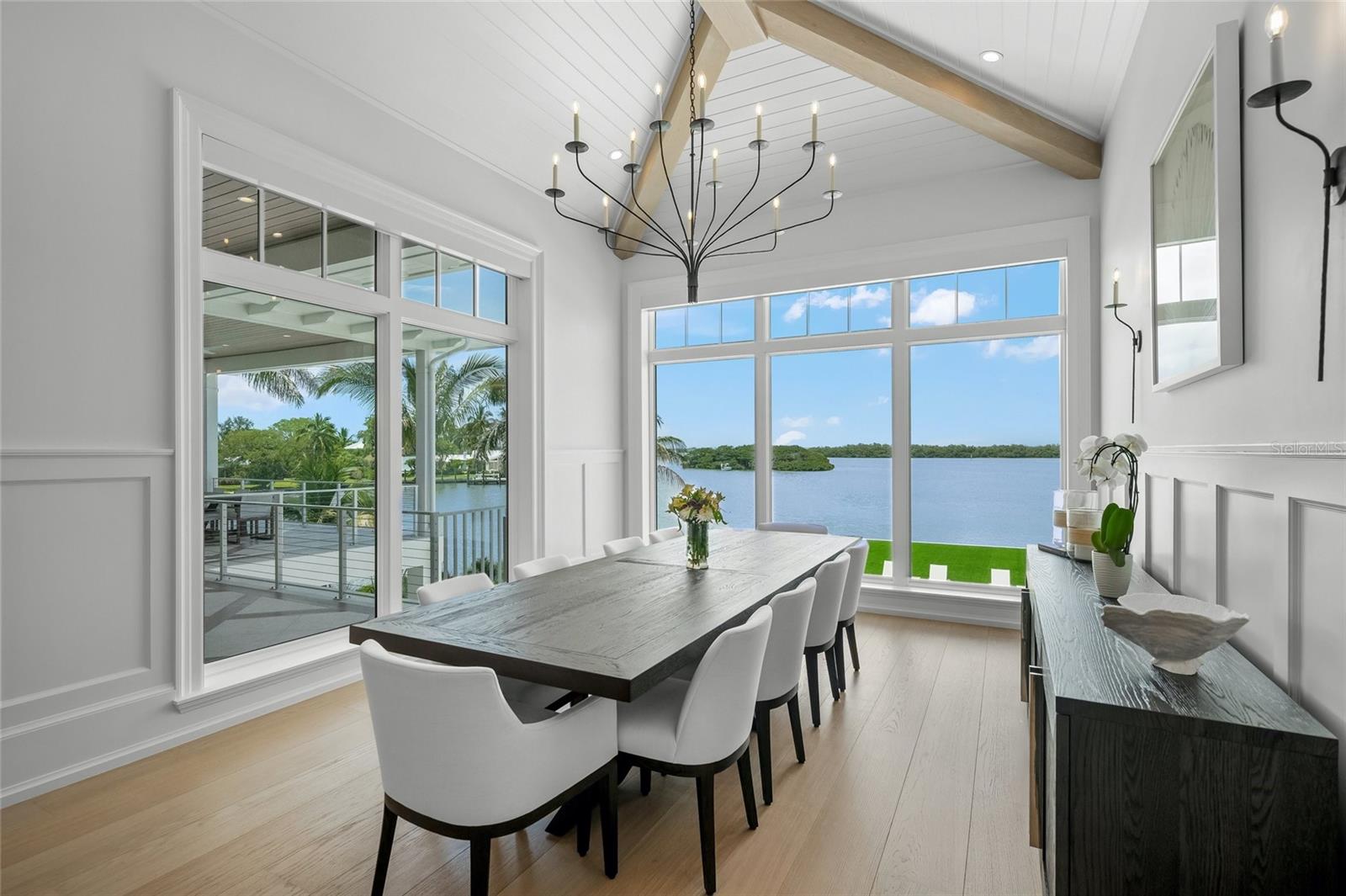 SLEEPY LAGOON PARK - Residential