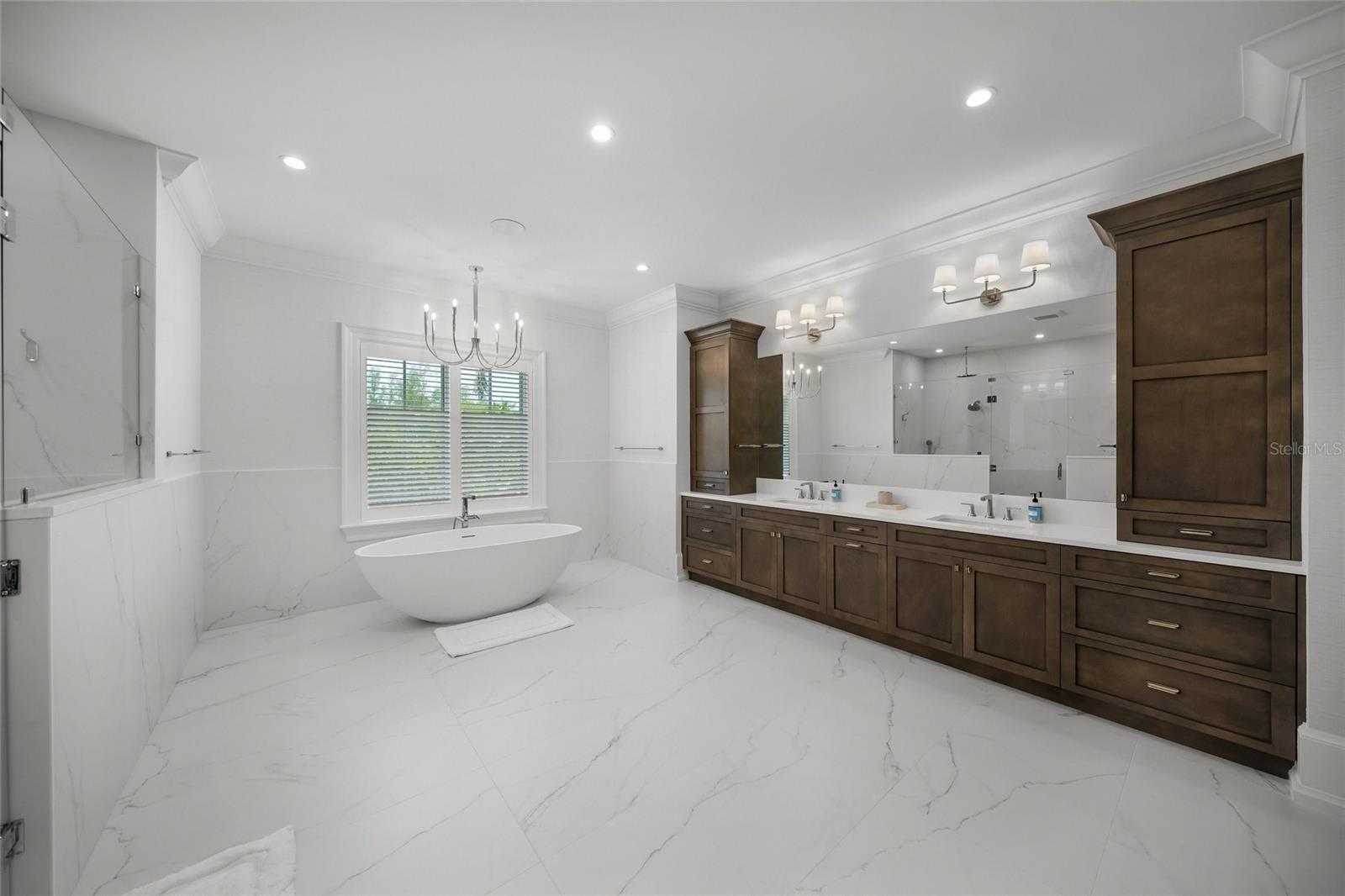 SLEEPY LAGOON PARK - Residential