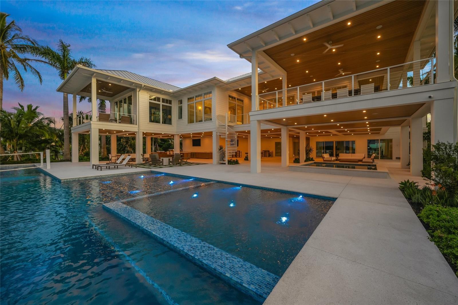 SLEEPY LAGOON PARK - Residential