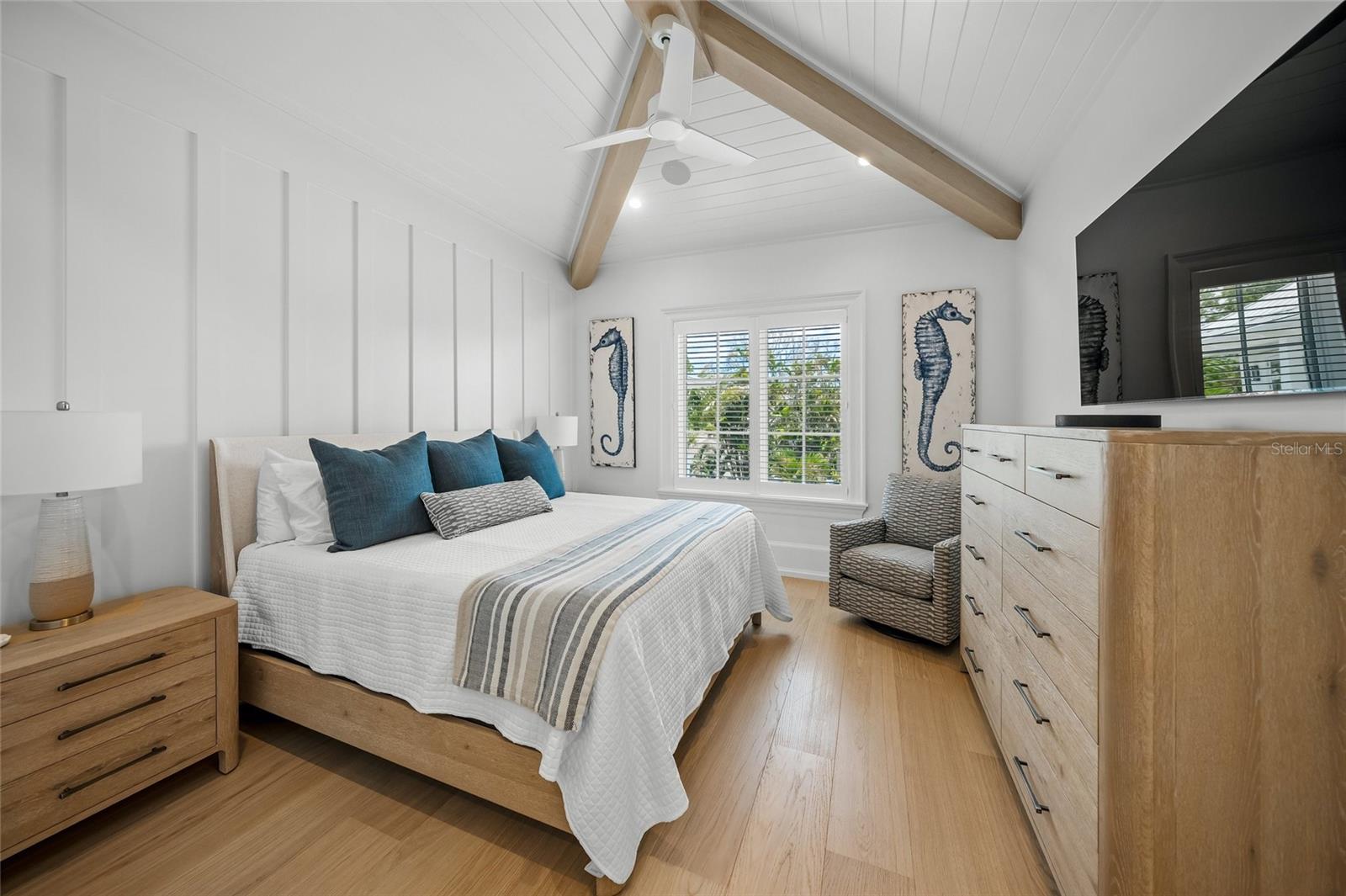 SLEEPY LAGOON PARK - Residential