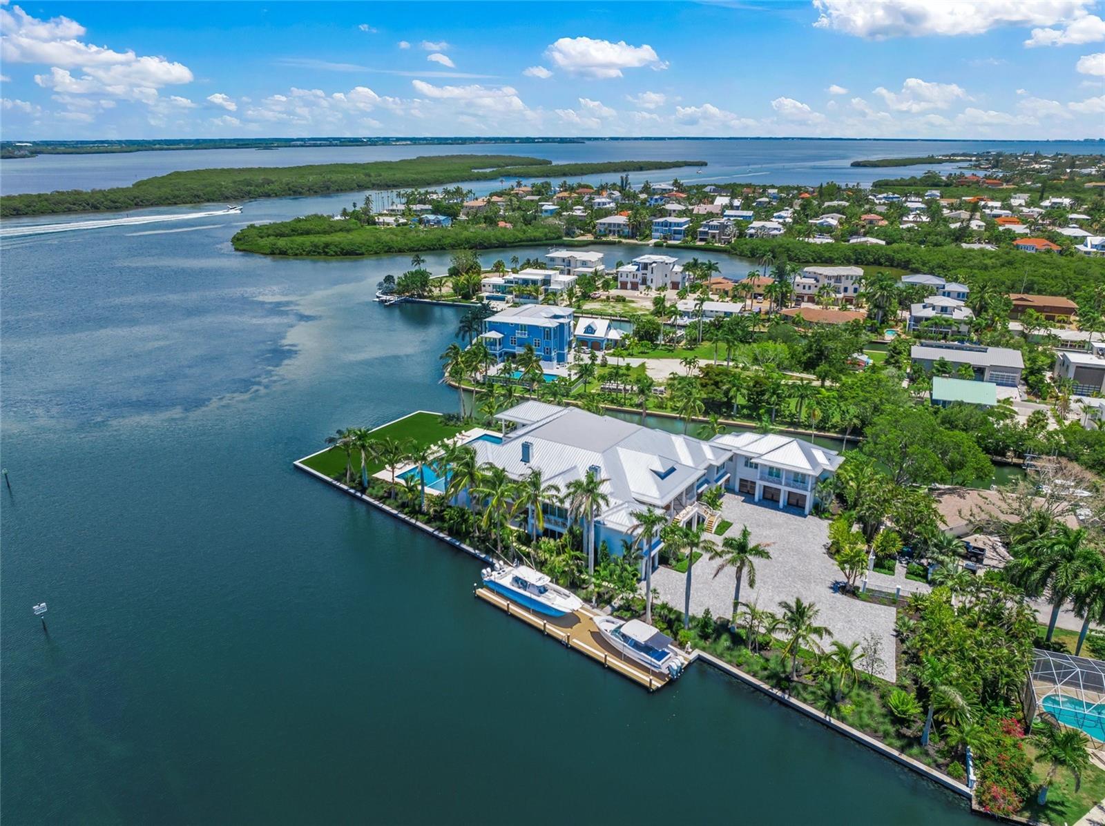 SLEEPY LAGOON PARK - Residential
