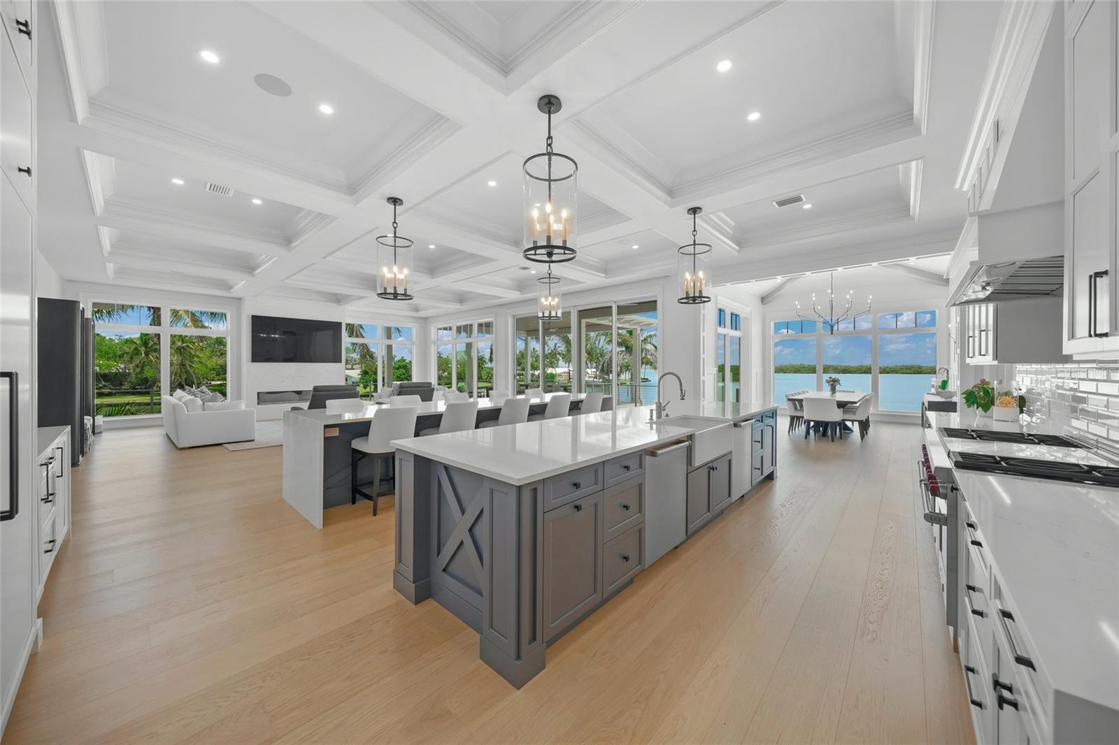 SLEEPY LAGOON PARK - Residential